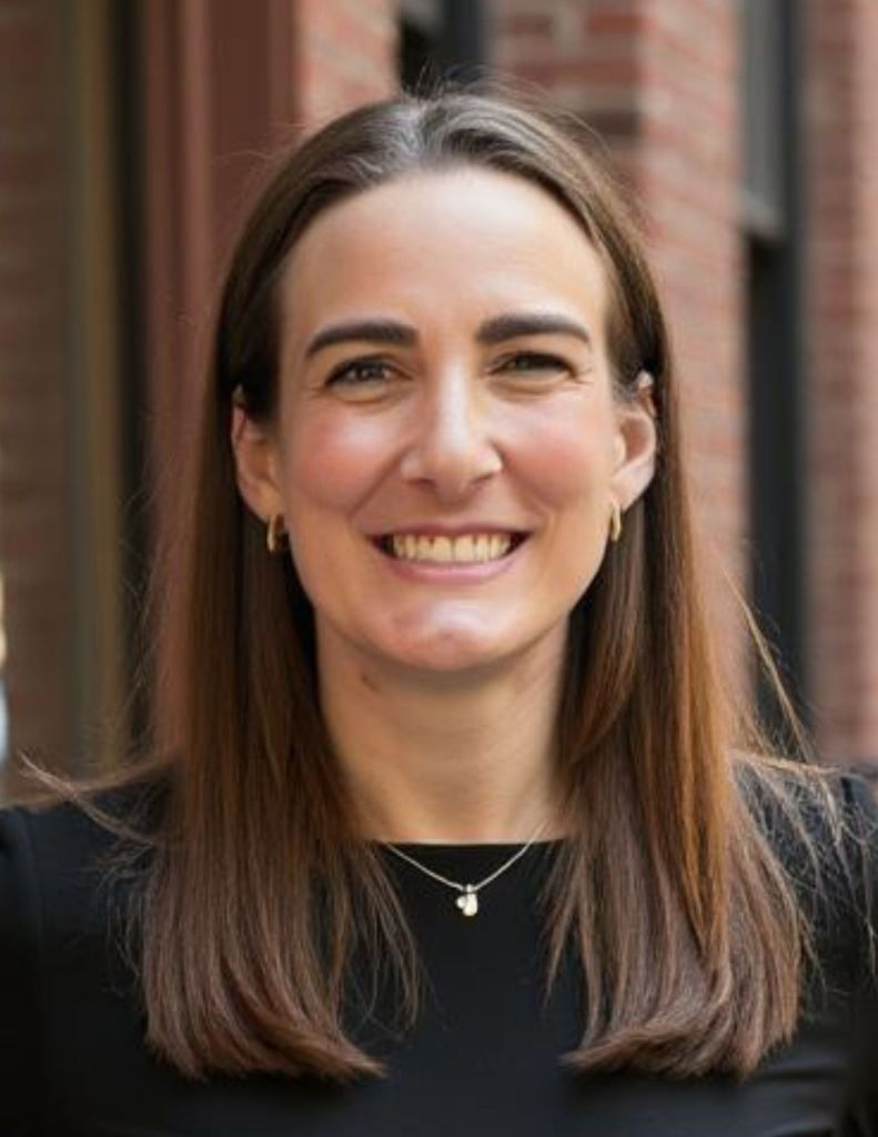 Megan, Therapist at Palo Alto Therapy