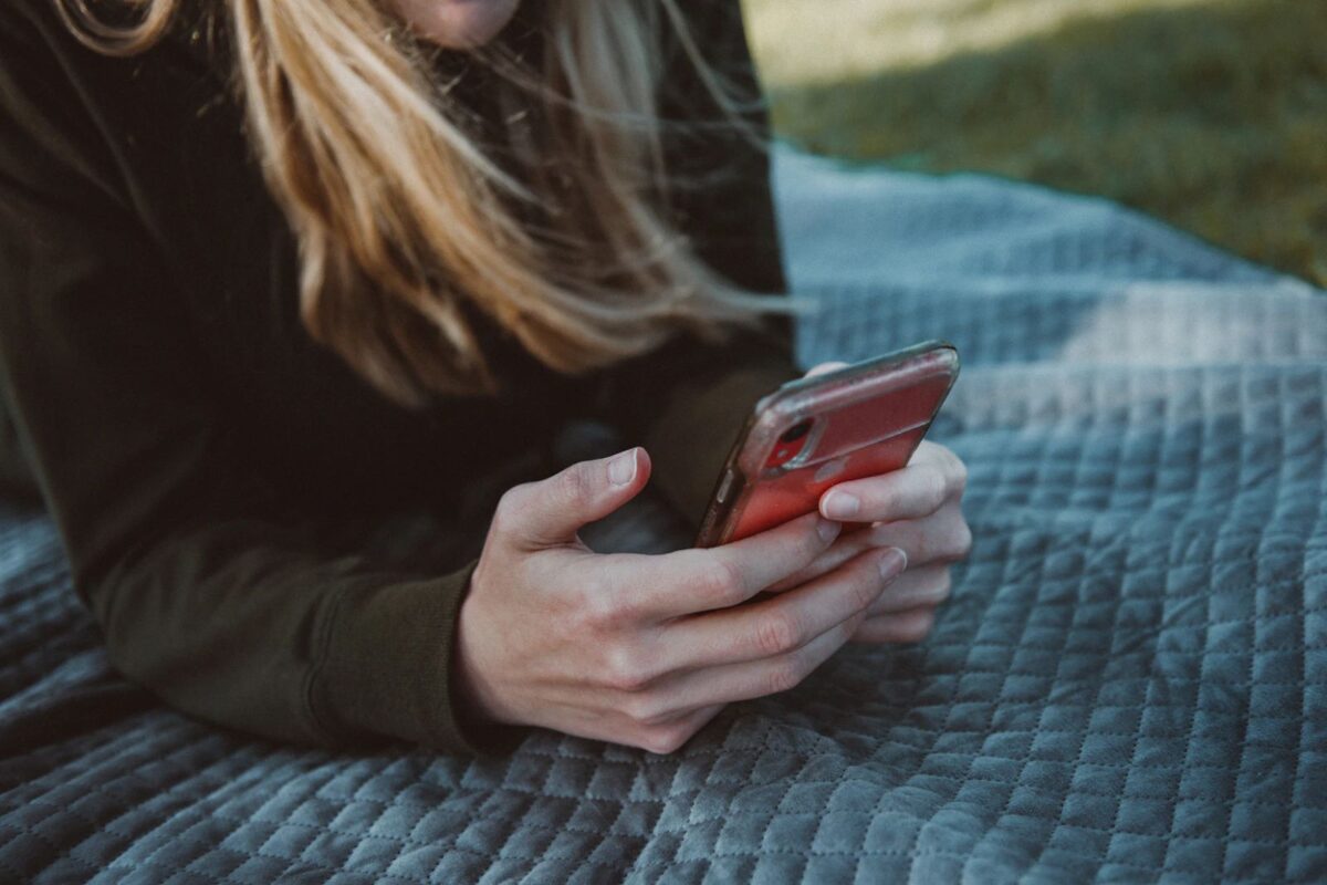Staying Socially Connected While Social Distancing